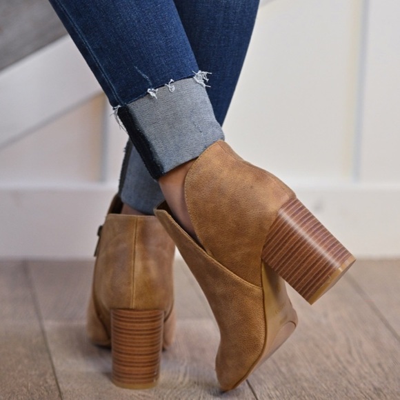 Taupe All season Peep Toe Suede bootie - Picture 3 of 8